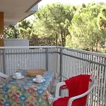 Cozy Flat 50mt From The Lignano Sabbiadoro
