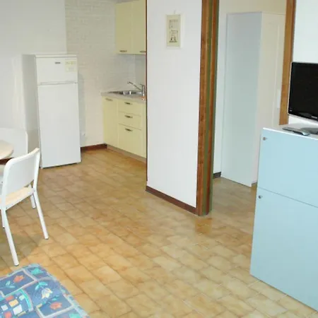Cozy Flat 50mt From The Lignano Sabbiadoro