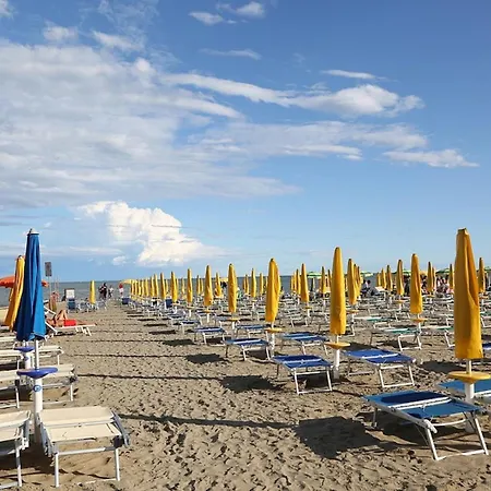 Cozy Flat 50mt From The Lignano Sabbiadoro